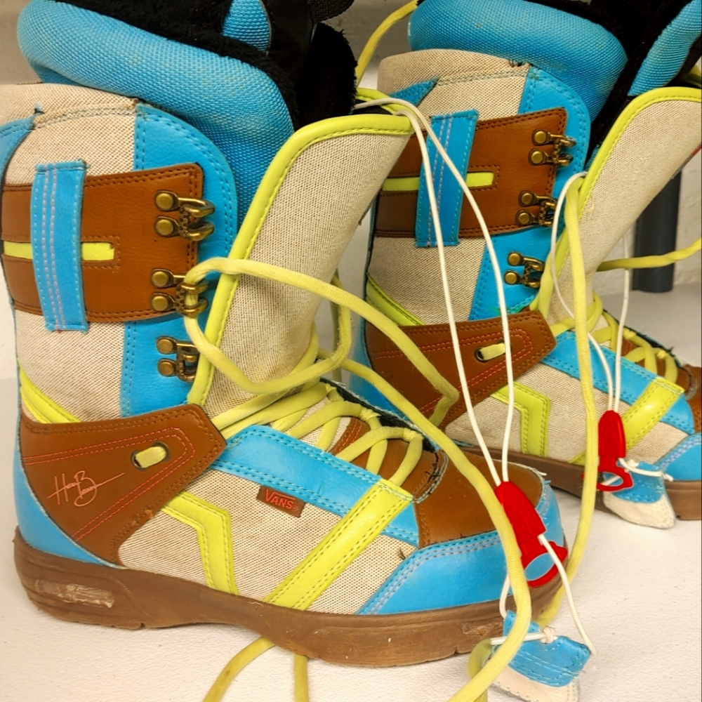 Vans Hi Standard Limited Edition Hannah Beaman  Snowbording Boot